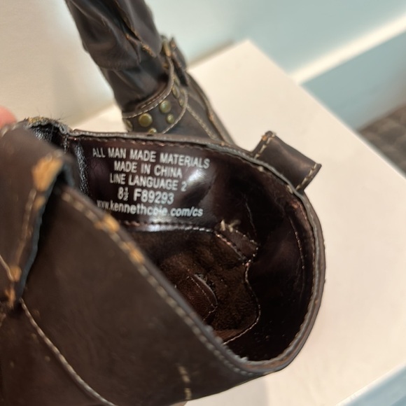 KENNETH Cole Reaction Dark Brown Boots size 8.5 Y - Picture 8 of 9